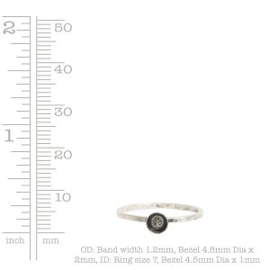 Ring Hammered Thin Bitsy Circle Size 7<br>Sterling Silver Plate
